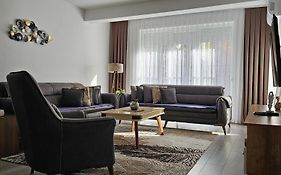 Value Living Apartment