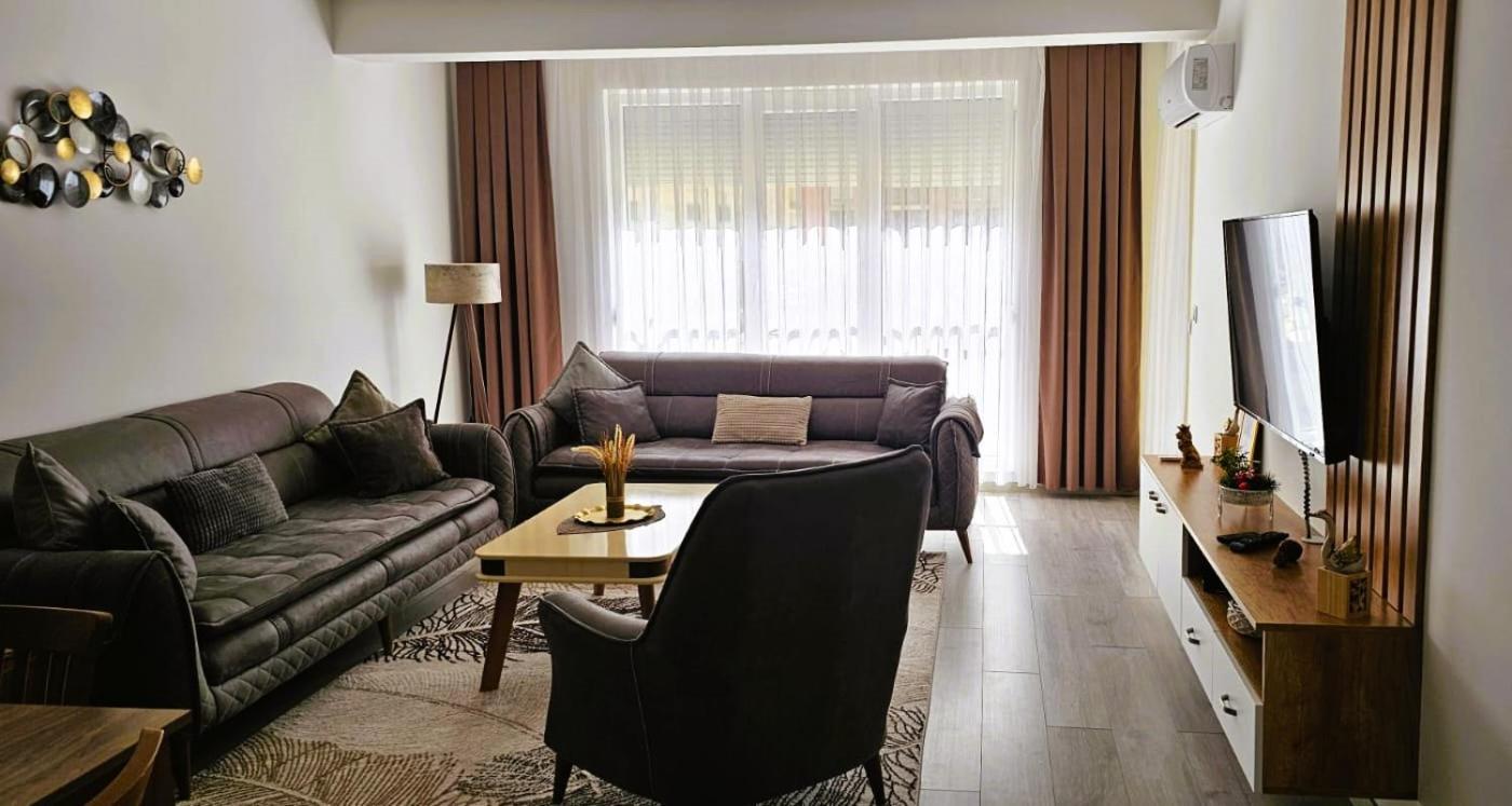 Value Living Apartment Ferizaj Exterior foto
